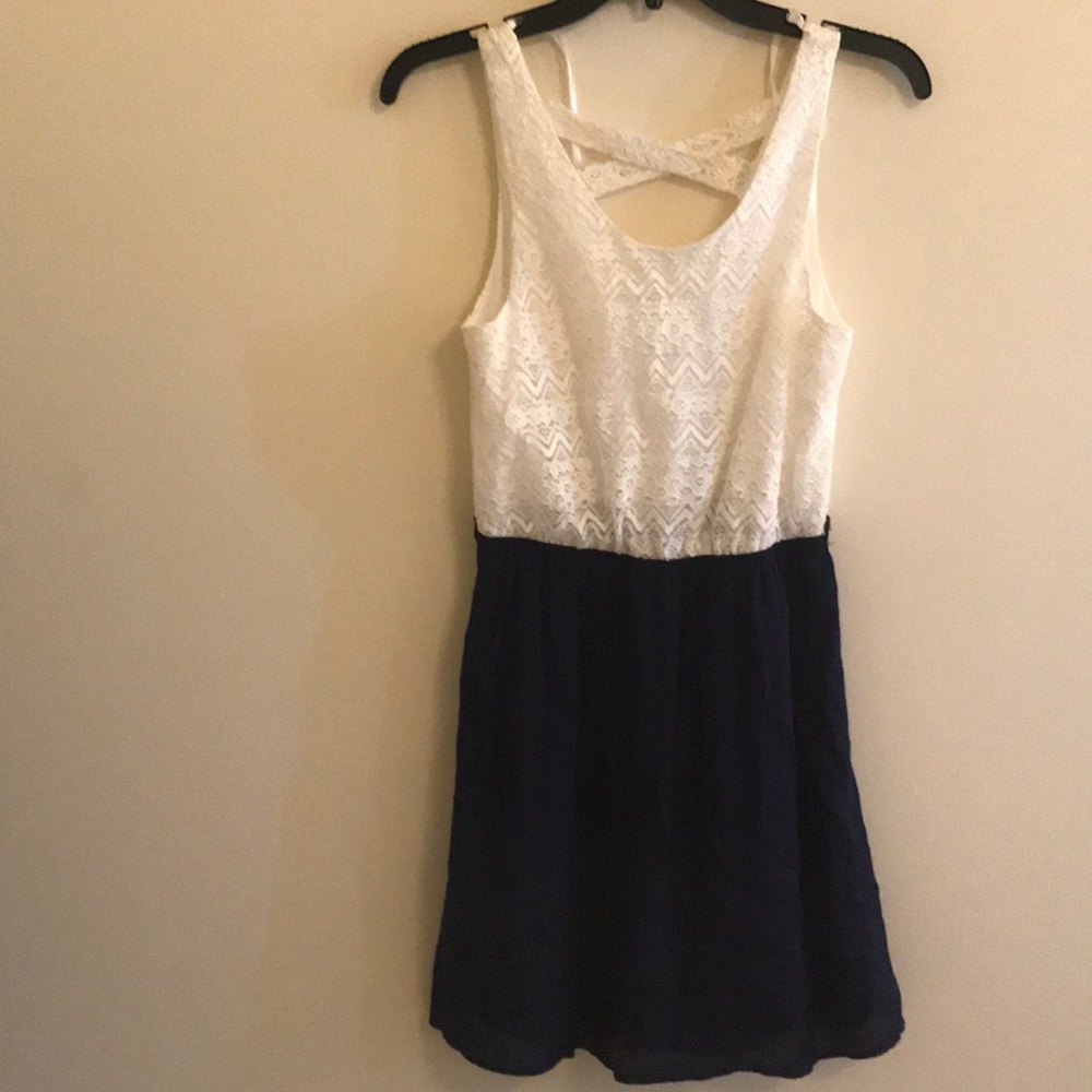 Papaya Dress size small
